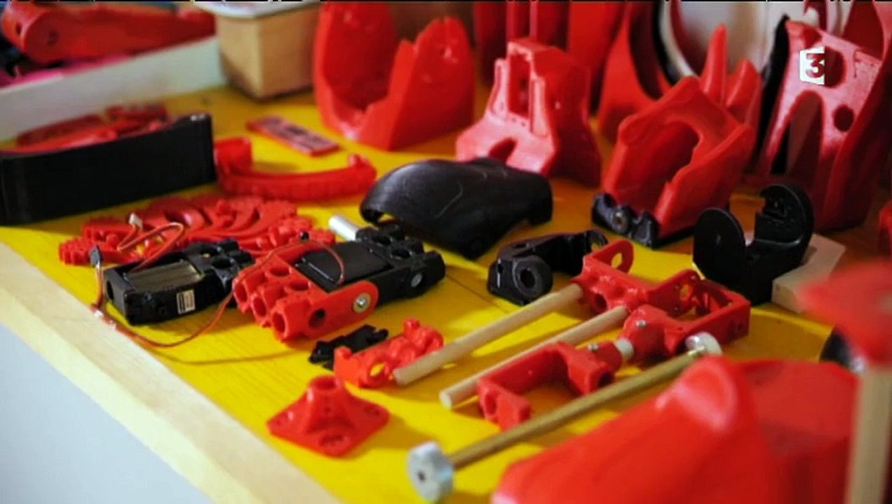 Inventer demain 2015 : Jinn le robot