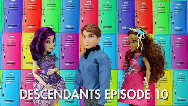 Should Descendants Mal or Audrey be Ben’s Girlfriend? DisneyToysFan