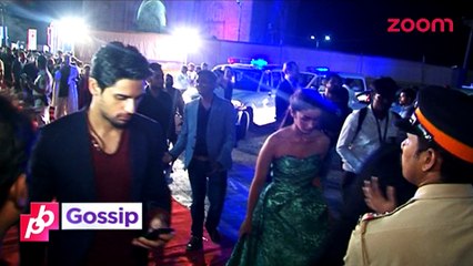 Alia Bhatt & Sidharth Malhotra maintain distance at an event - Bollywood Gossip