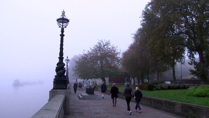 TIMELAPSE: Fog blankets London skyline