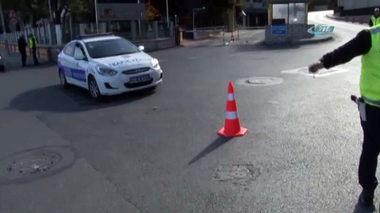 Huber Köşkü’ne girmek isteyen şahıs vuruldu