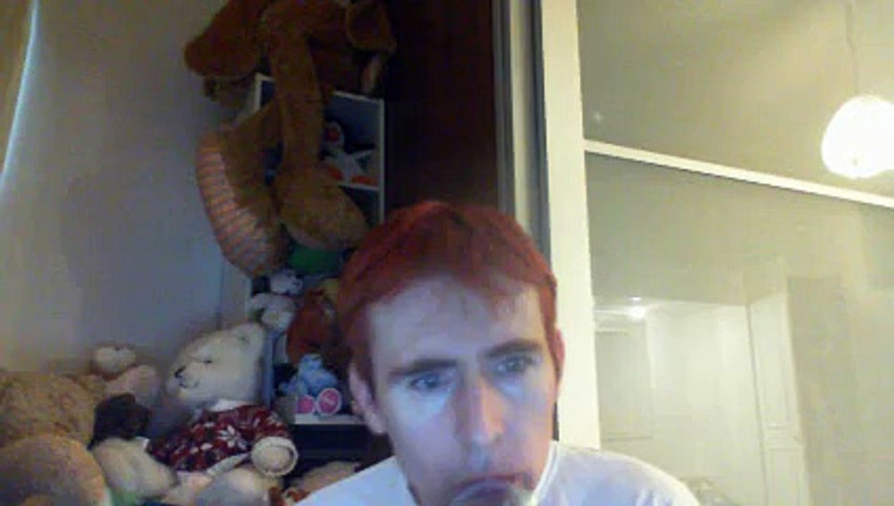 Wiwi égratigne "j'ai une chanson" de Carole Laure