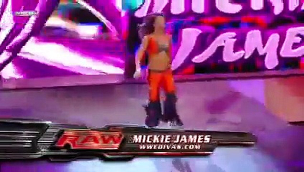 Kelly Kelly, Melina  Mickie James vs Beth, Jillian  Layla