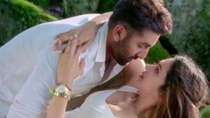 Wat Wat Wat Video Song - Tamasha -  Ranbir Kapoor, Deepika Padukone