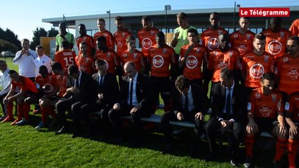 FC Lorient. Une photo officielle dans la bonne humeur (Le Télégramme)
