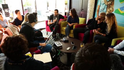 Buzz 2/11 - "Babysitting 2" Featurette Tournée