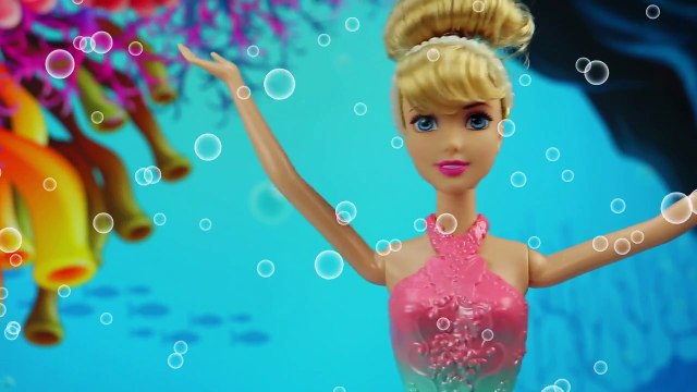 Frozen Hans Saves Anna & Elsa Mermaids with Wedding to Ursula. DisneyToysFan