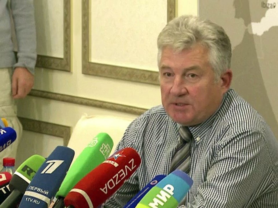 Crash en Egypte: la compagnie aérienne invoque un facteur "extérieur", les familles identifient les victimes