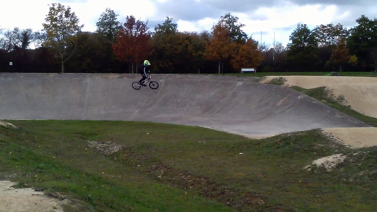 VID_20151028_144800