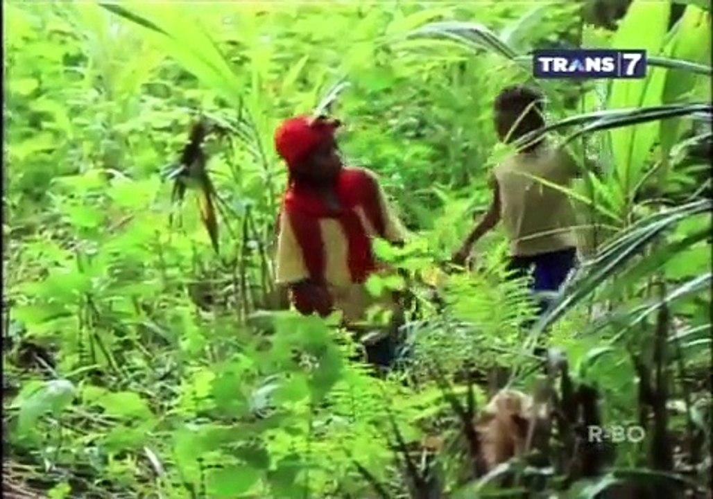 Bocah Petualang  - Bergembira di kampung opuri
