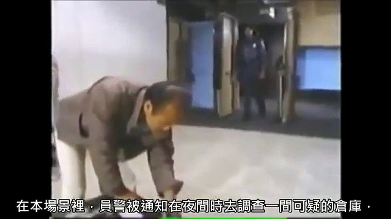 持槍警員對持刀客-著名的21英呎法則(21 foot ruleArmed police officers on the knife off - the famous 21-foot rule