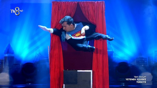 Şenol & Erina Aslan 'Canlı Kukla Gösterisi' - Yetenek Sizsiniz Türkiye 31 Ekim 2015