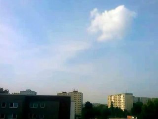 WM 2014 Siegerflieger der Deutschen Nationalmannschaft fliegt über Berlin Marzahn