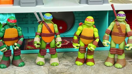 Ninja Turtles Make Play Doh Weapons Raph Psi and Leo Sword with Mikey Nunchucks and Donnie