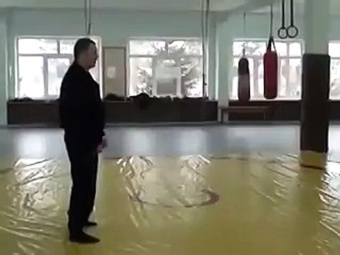 Вылетел из носков