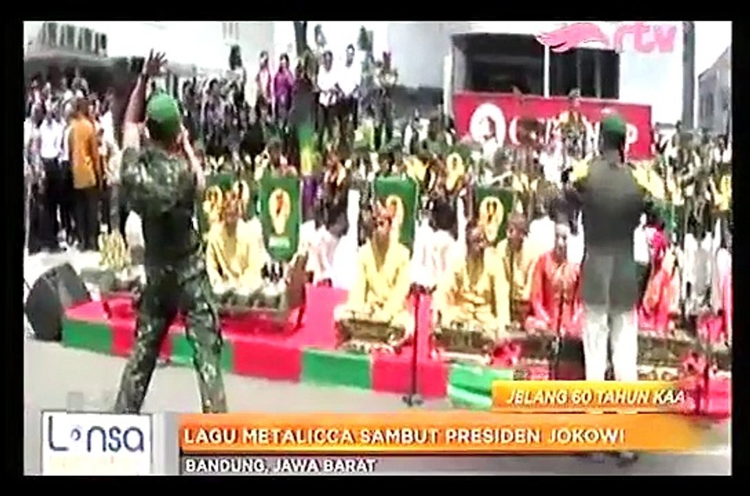 Tentara TNI Nyanyi Lagu Metallica Membuat Presiden Jokowi Terkaget Kaget