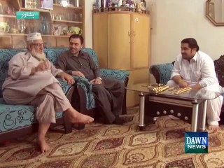 Sone Ki Chalti Phirti Dokan In Peshawar