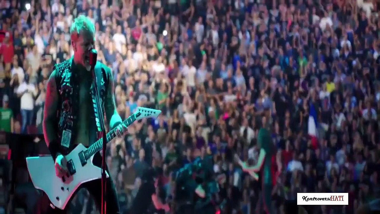 METALLICA Menyanyi Lagu Raya 2014 !!!