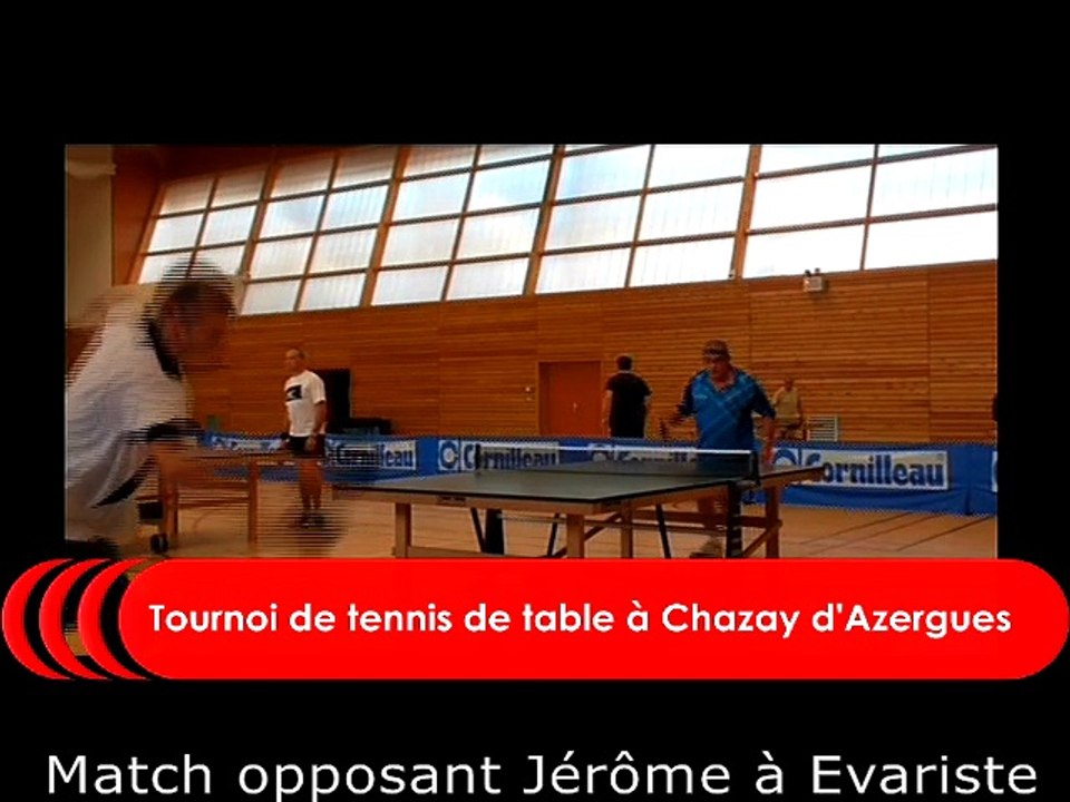 Match de tennis de table opposant Jérôme à Evariste