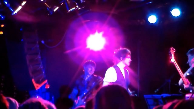 «Подруга» А.Бон (Москва, «16 тонн», 30.08.2015) (Nina Maslennikova)