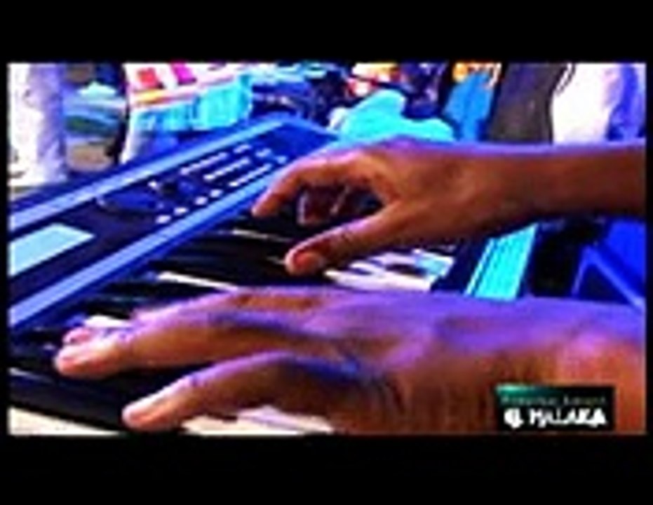 Zaiko Langa Langa et Jossart N'yoa Longo live à Masina