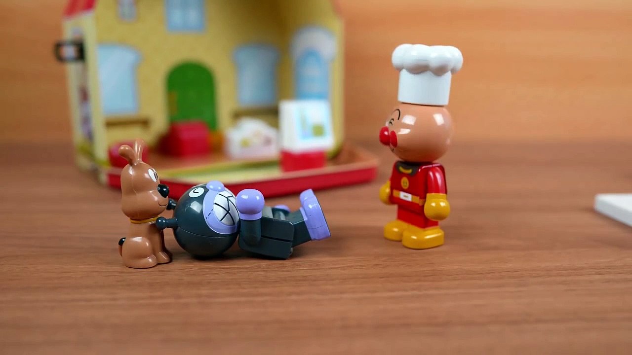 アンパンマンおもちゃアニメ パン工場でパン作り Stop motion