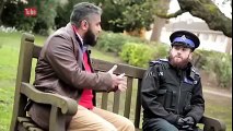 شرطي بريطاني يقرأ القرأن بطريقة جييدة