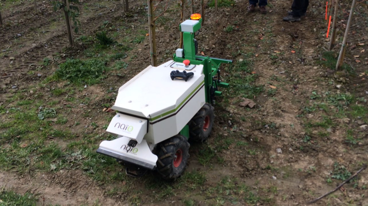 Démonstration de robot bineur
