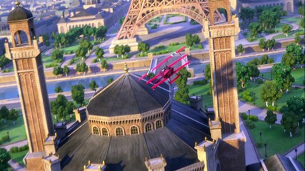 Snoopy and Charlie Brown: A Peanuts Movie - Clip - The Red Baron