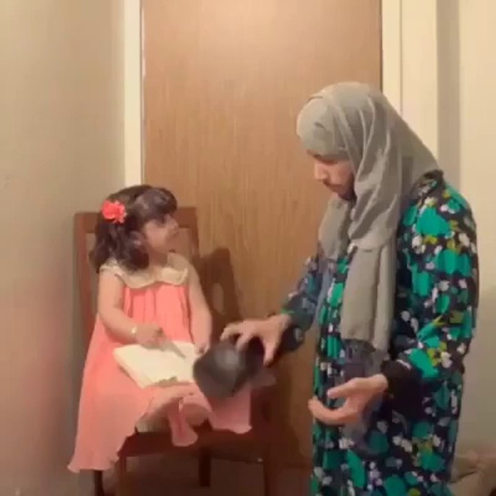 American Parents teaching their kids vs. Pakistani Parents teaching their Kids