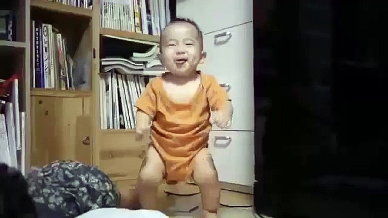 Gangnam Style Dancing Baby - Baby Dance Video Clips - Funny baby Dance