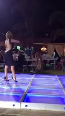 برافو ؛ تونسية ابهرت المدعوين بعزف الكمان في حفل زفاف تركي