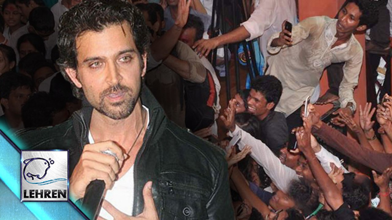 Hrithik Roshan STOPS His Fans | Mohenjo Daro
