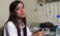 Chinese girl breaks into tears in Muzaffarghar
