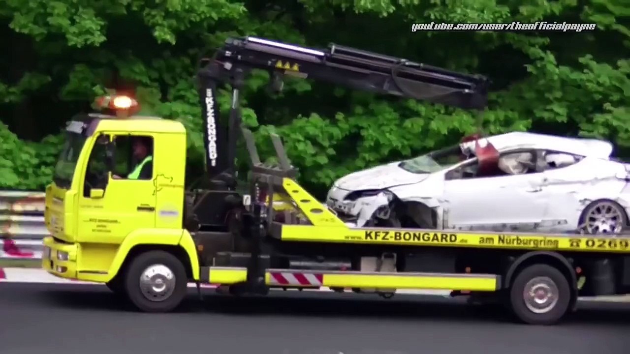 Renault Megane RS Nordschleife Crashes and wrecked cars 20.09.2015 and more + Clio RS Nür