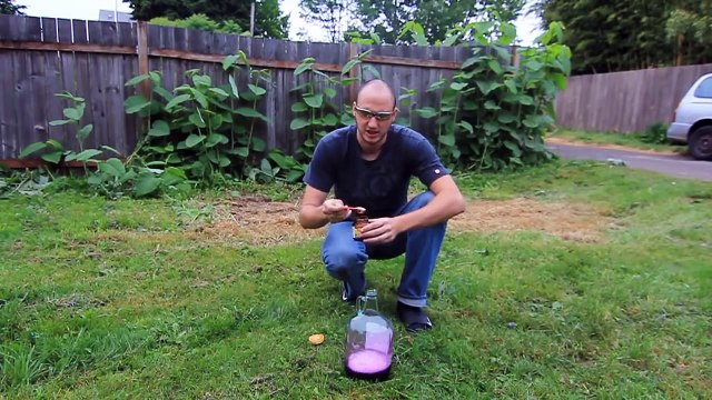 5 Crazy science experiments to do at home