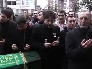 Kameranın Önünü Kapatma! - Nihat Doğan Klasiği