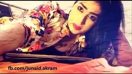 Qandeel Baloch proposing imran khan