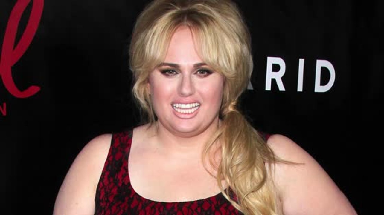 Rebel Wilson veröffentlicht ihre Kollektion