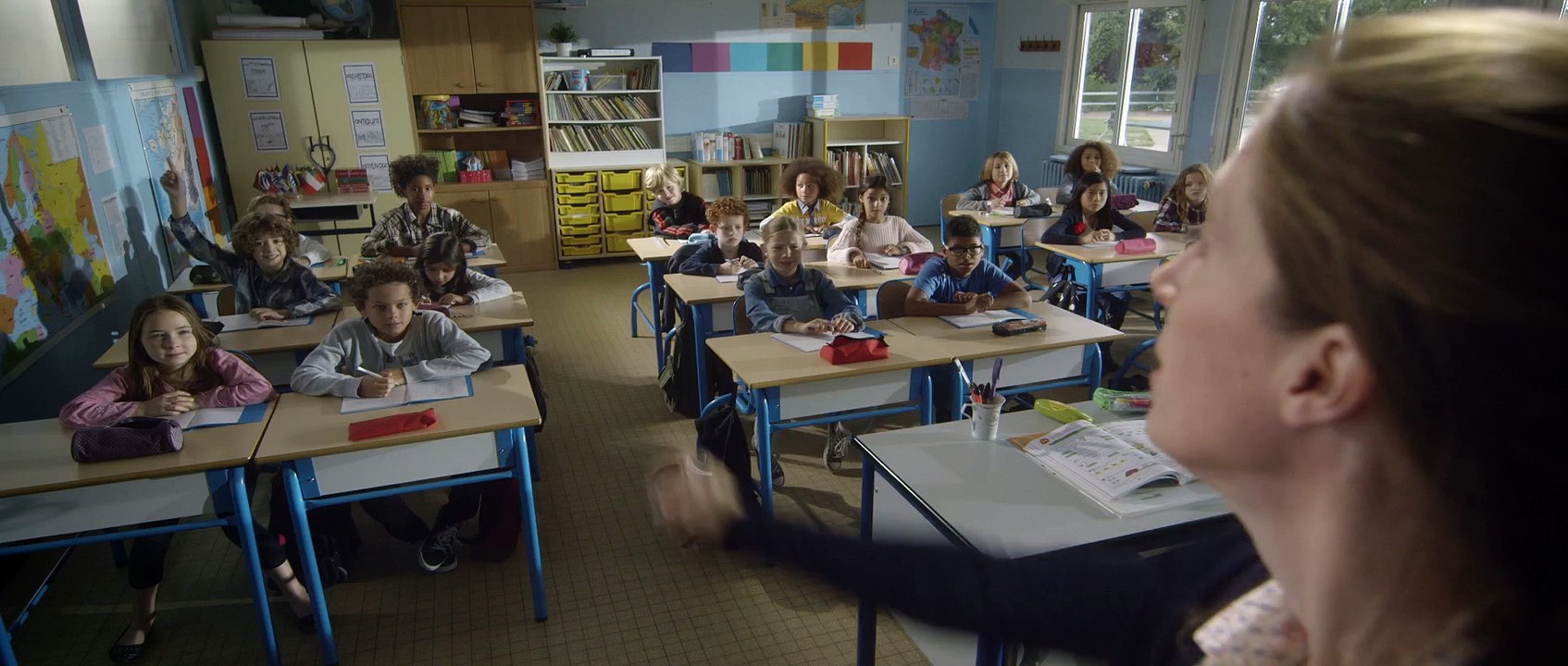 Pub "Non Au Harcèlement"  Si on n'en parle pas, ça ne s'arrête pas • clip de Melissa Theuriau  [HD]