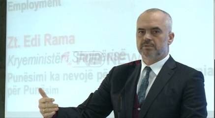 Puna në shtet: Stresin më të madh ka; A e fiton, a s'e fiton atë lojën me letra në kompjuter?