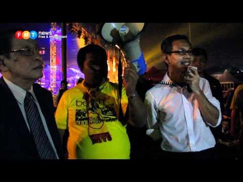 Lim Kit Siang visits 'Universiti Dataran Merdeka'