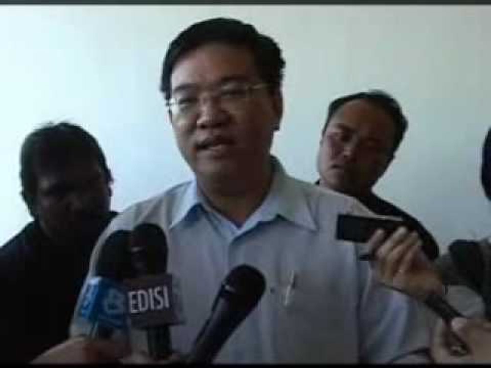 FMT 21DIS-KERAJAAN NEGERI P.PINANG SELESAIKAN MASALAH PENDUDUK RUMAH HIJAU