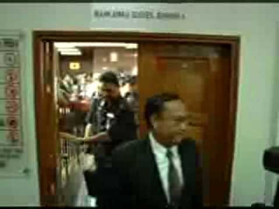 FMT 14DIS-SKANDAL PKFZ-BEKAS PENGURUS PROJEK KDSB DIDAKWA