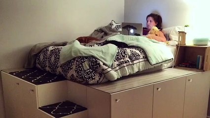 Ce papa installe des armoires de cuisine dans la chambre de sa fillette, le résultat est impressionnant