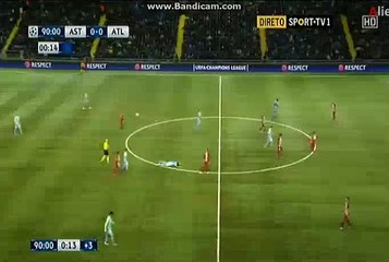 Roger Canas Gets Injured Astana 0-0 Atletico Madrid ChL 3.11.2015 HD