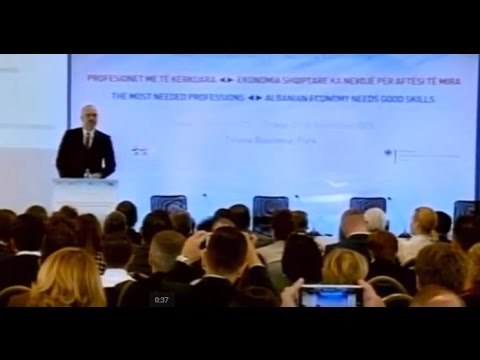 Report TV - Kryeministri Rama flet për kualifikimin për krahun e punës