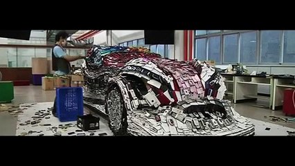 Un Taïwanais fabrique une voiture avec 25 000 téléphones portables