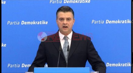 PD akuza Artur Bushit: Bredh në lokalë me pistoletë dhe vulën e institucionit- Ora News