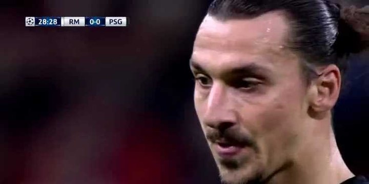 Zlatan Ibrahimovic Fantastic Free-Kick | Real Madrid vs Paris Saint Germain 03.11.2015 HD